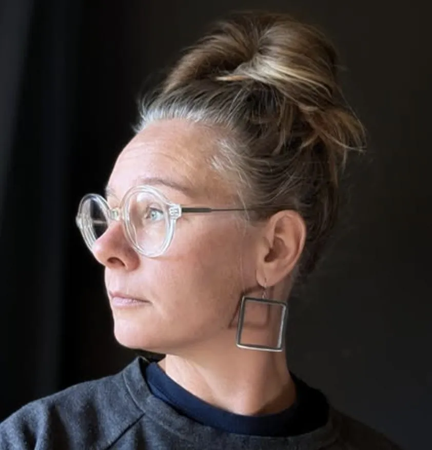 Hairstyles for glasses wearers 15