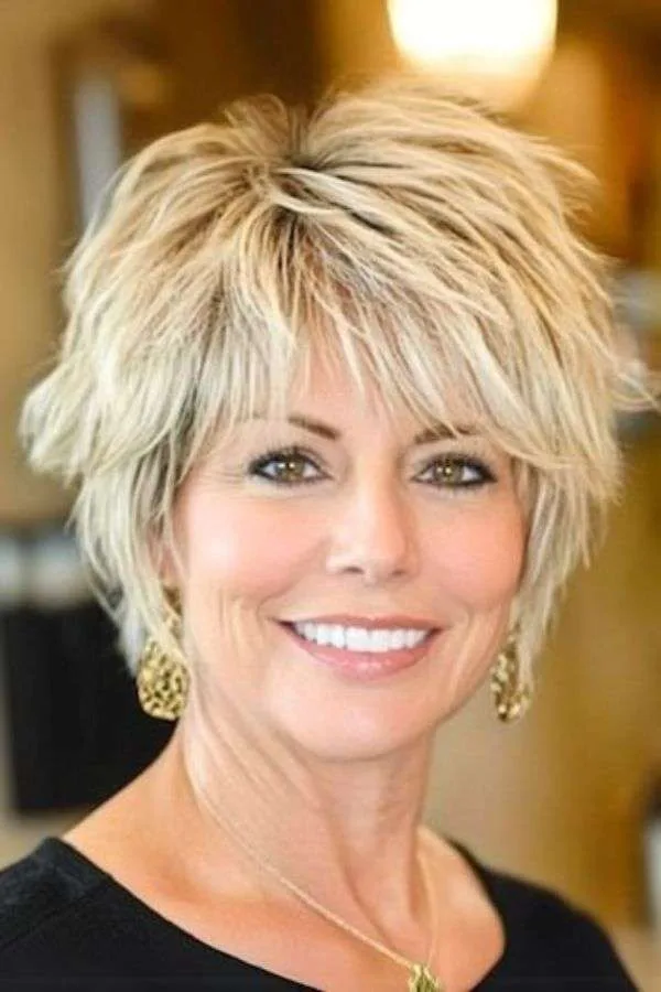 textured shag with side bangs